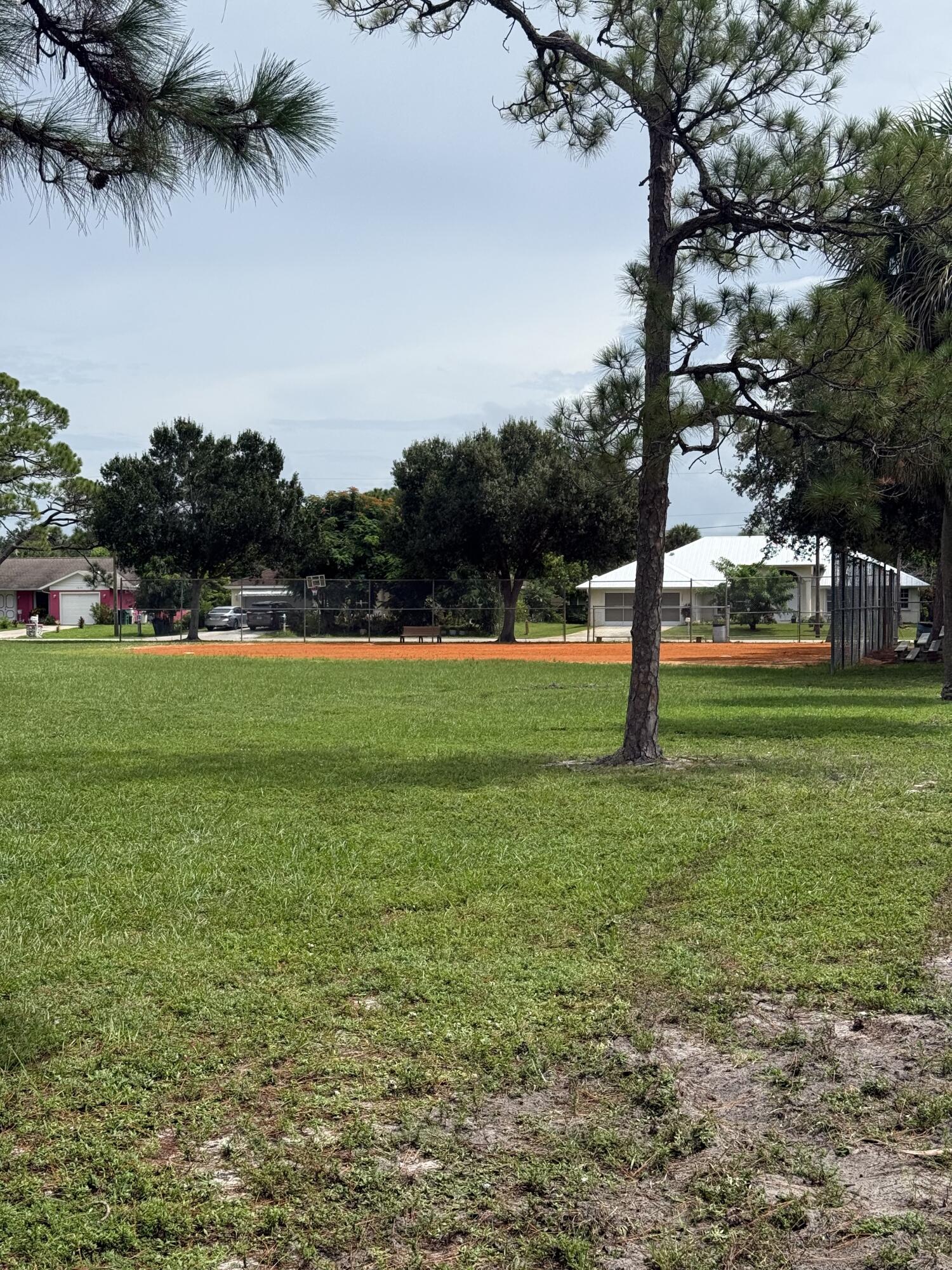 562 SW Eyerly Avenue, Port St. Lucie
