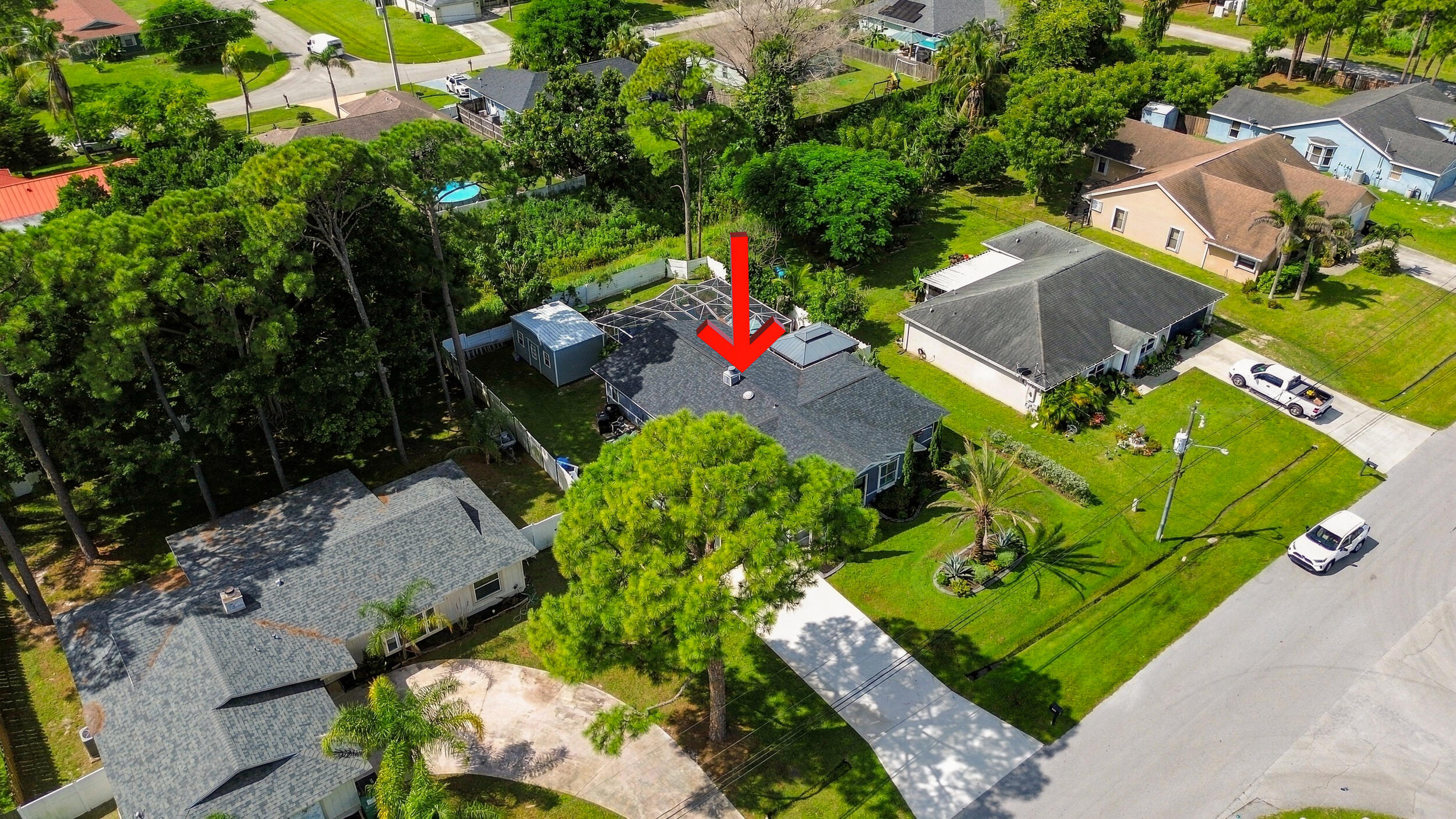 562 SW Eyerly Avenue, Port St. Lucie