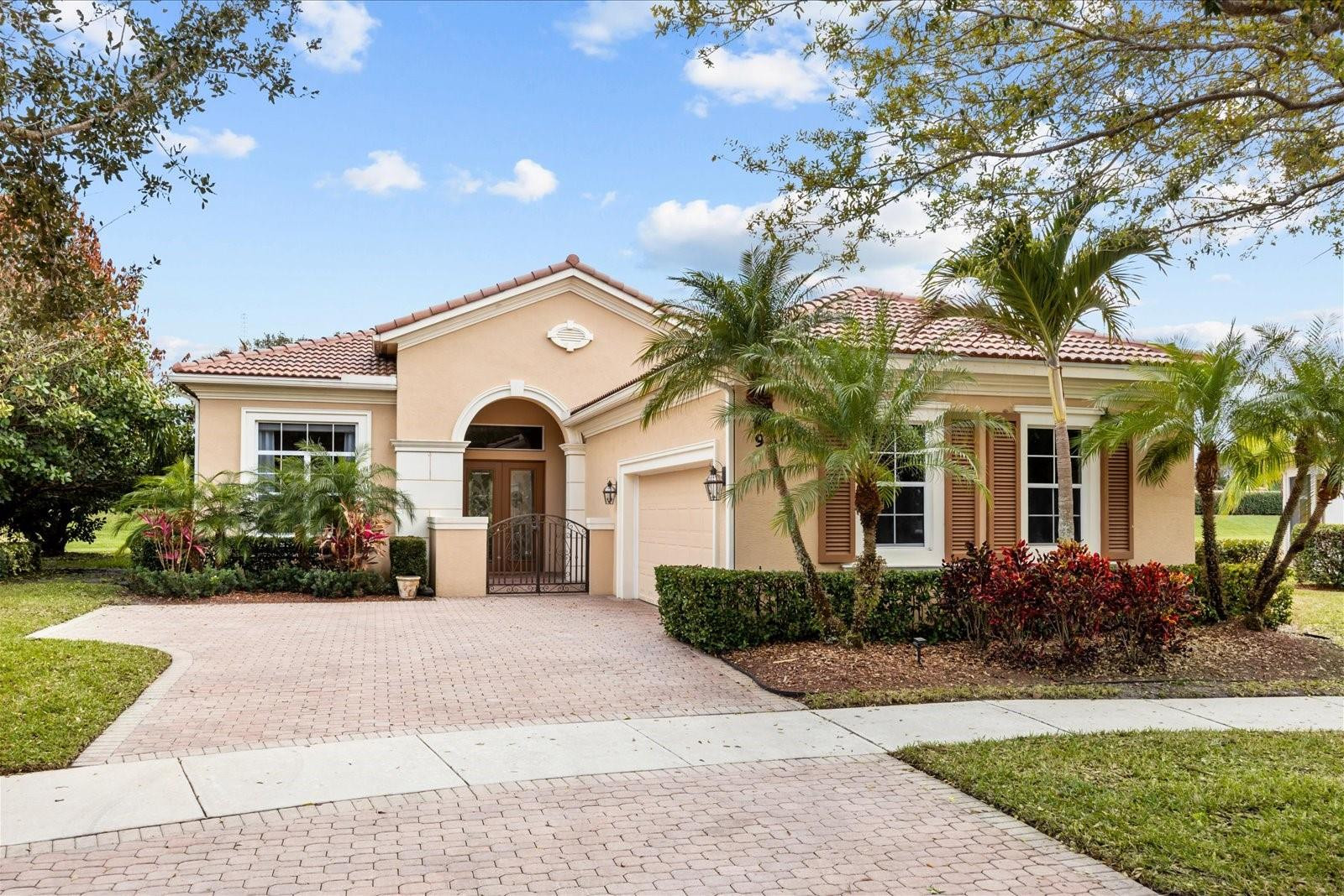 9301 SW Nuova Way, Port St. Lucie