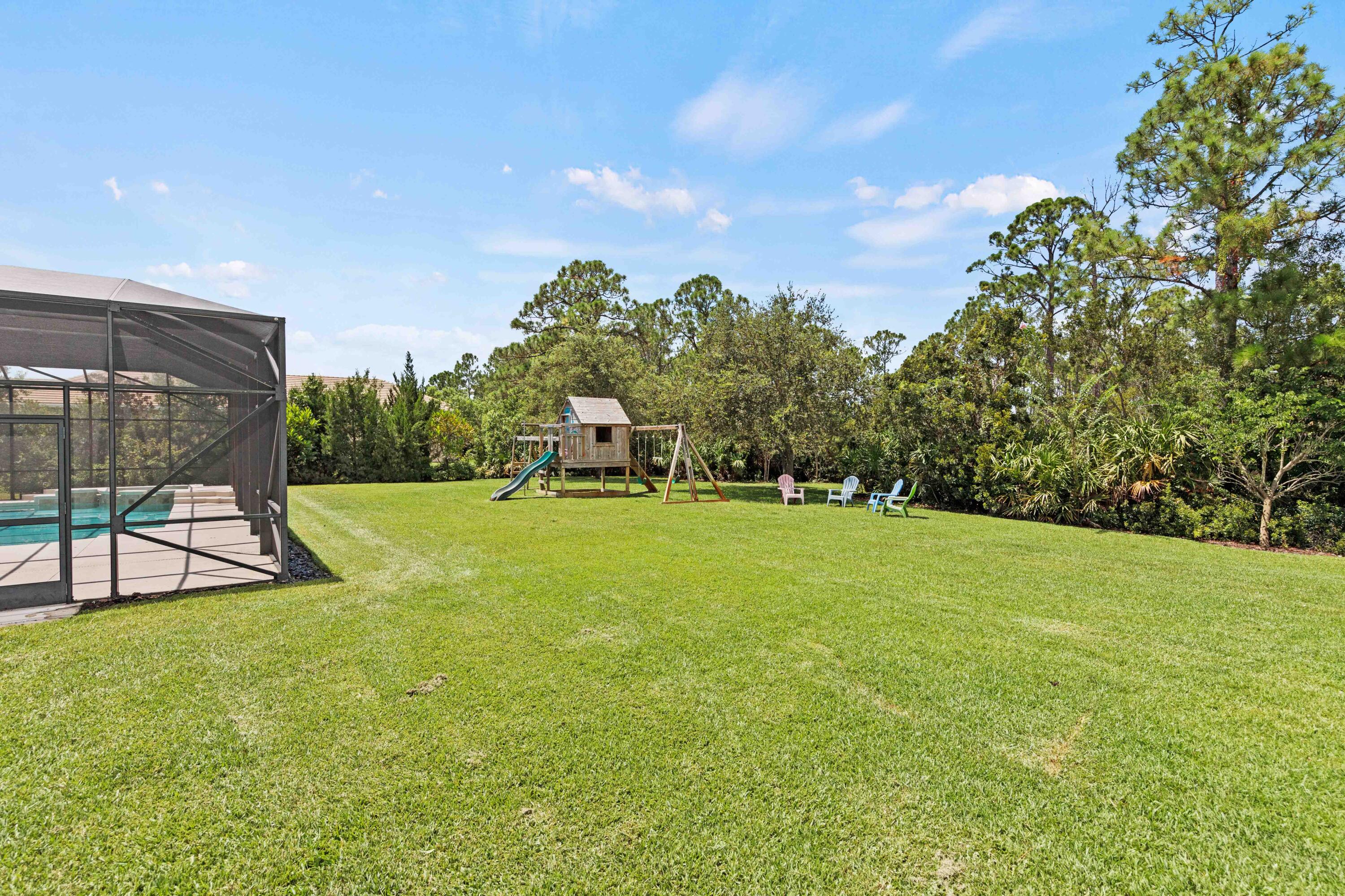 7900 Saddlebrook Drive