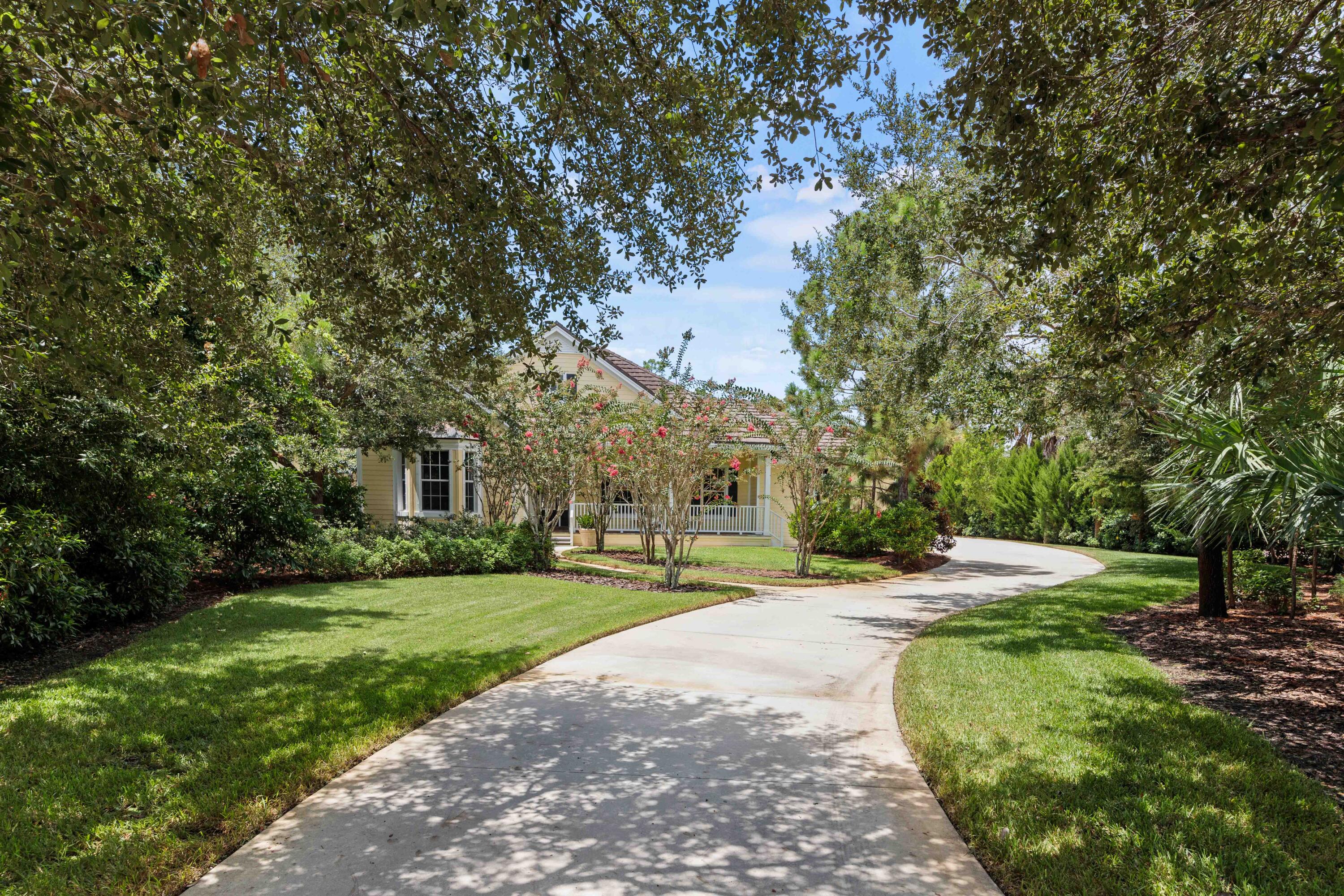 7900 Saddlebrook Drive