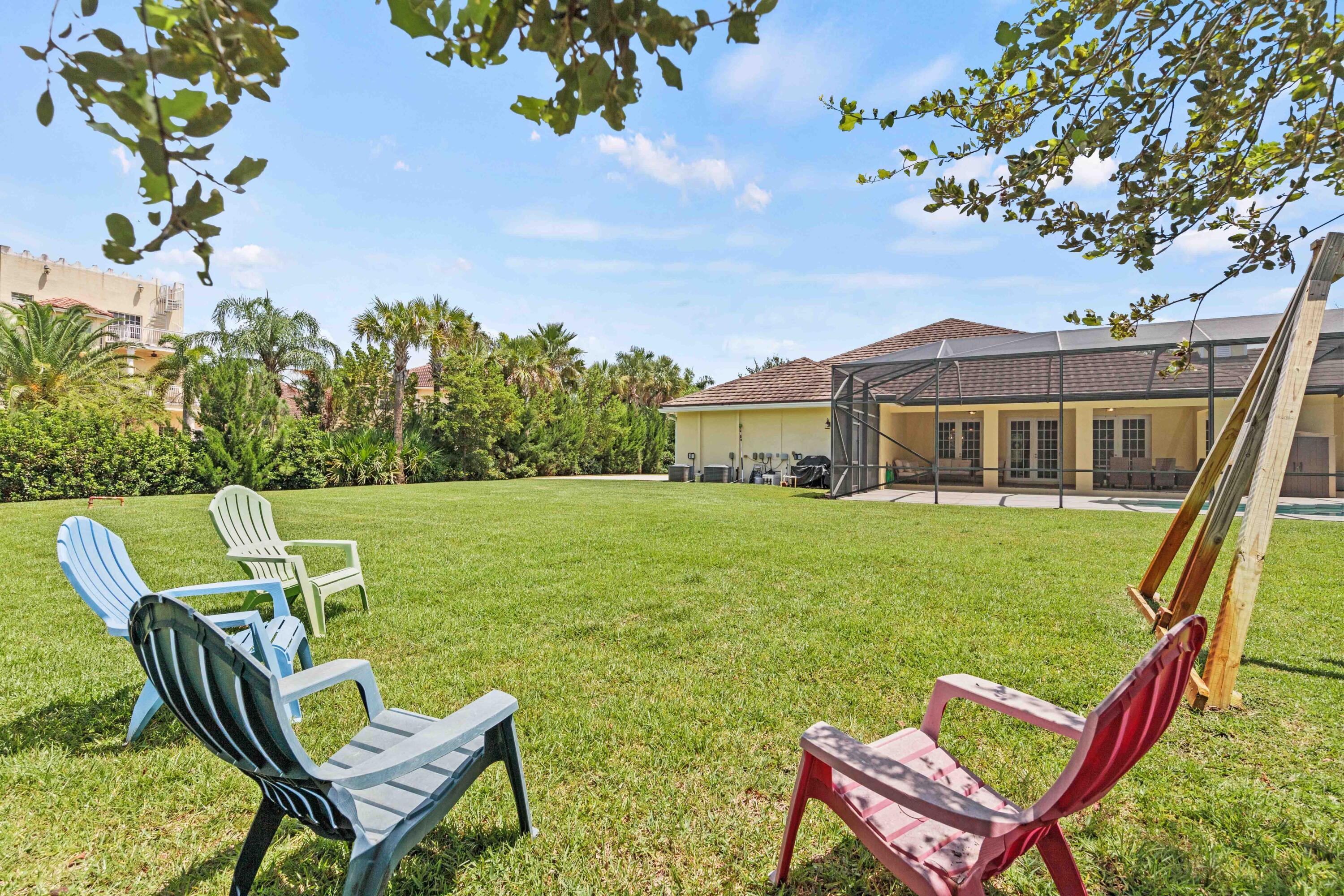 7900 Saddlebrook Drive