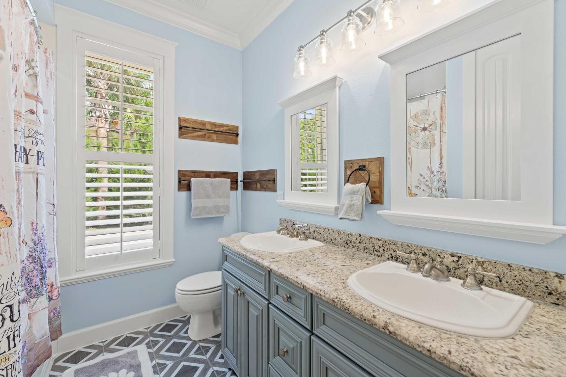 7900 Saddlebrook Drive