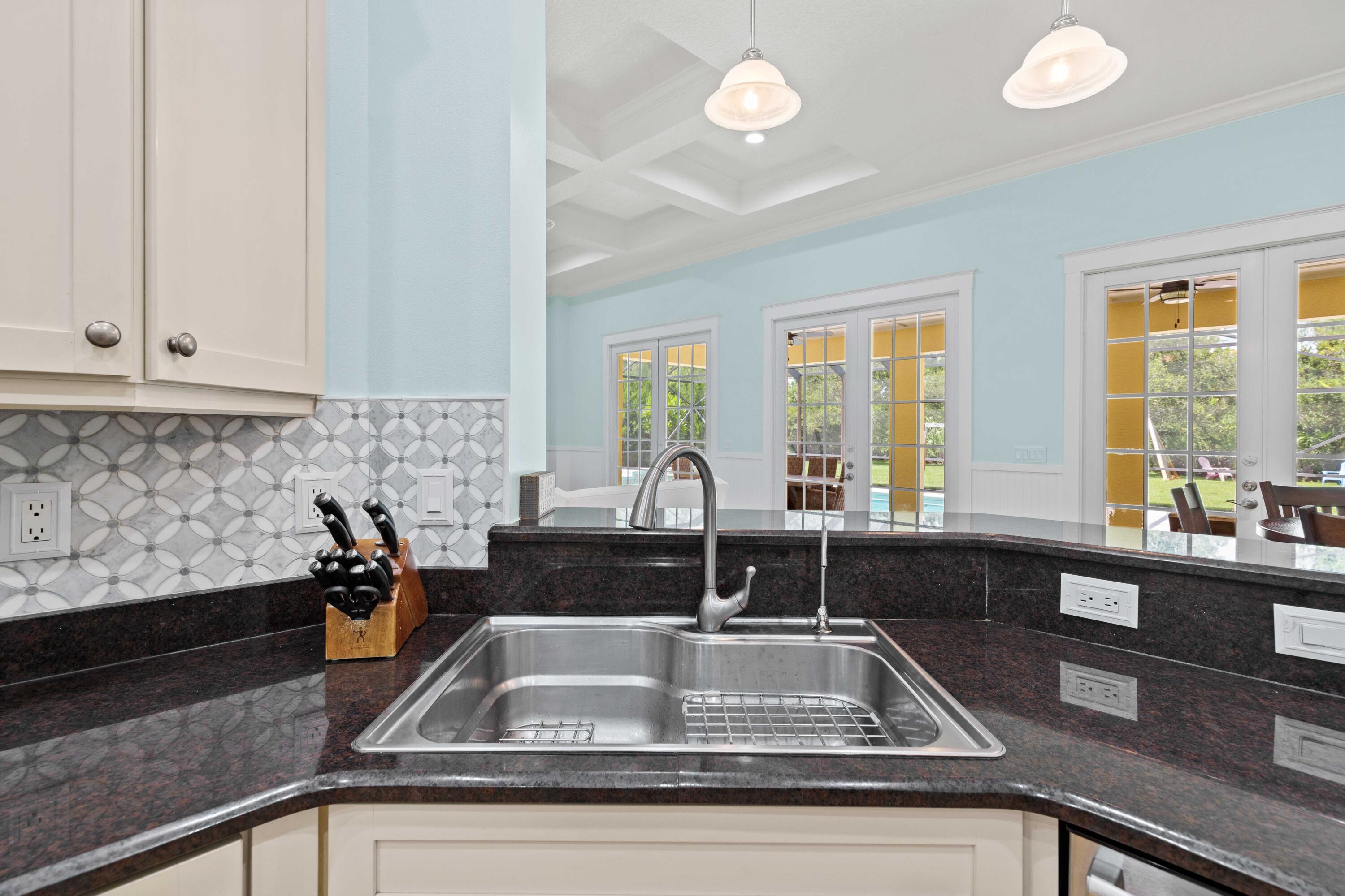 7900 Saddlebrook Drive