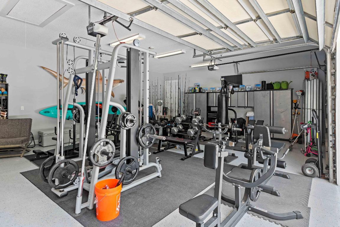 7900 Saddlebrook Drive