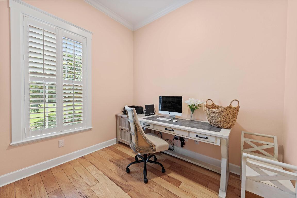 7900 Saddlebrook Drive