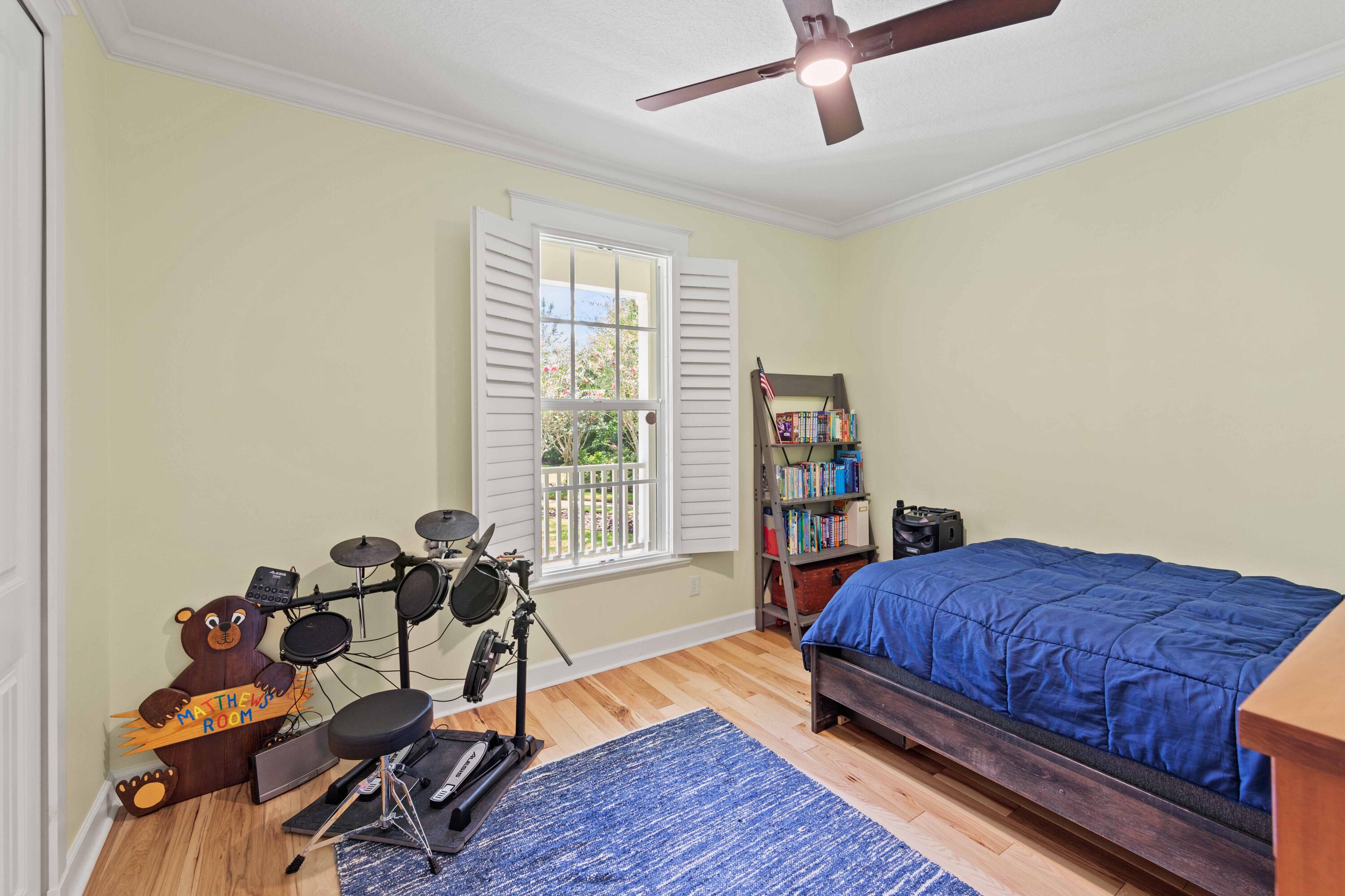 7900 Saddlebrook Drive