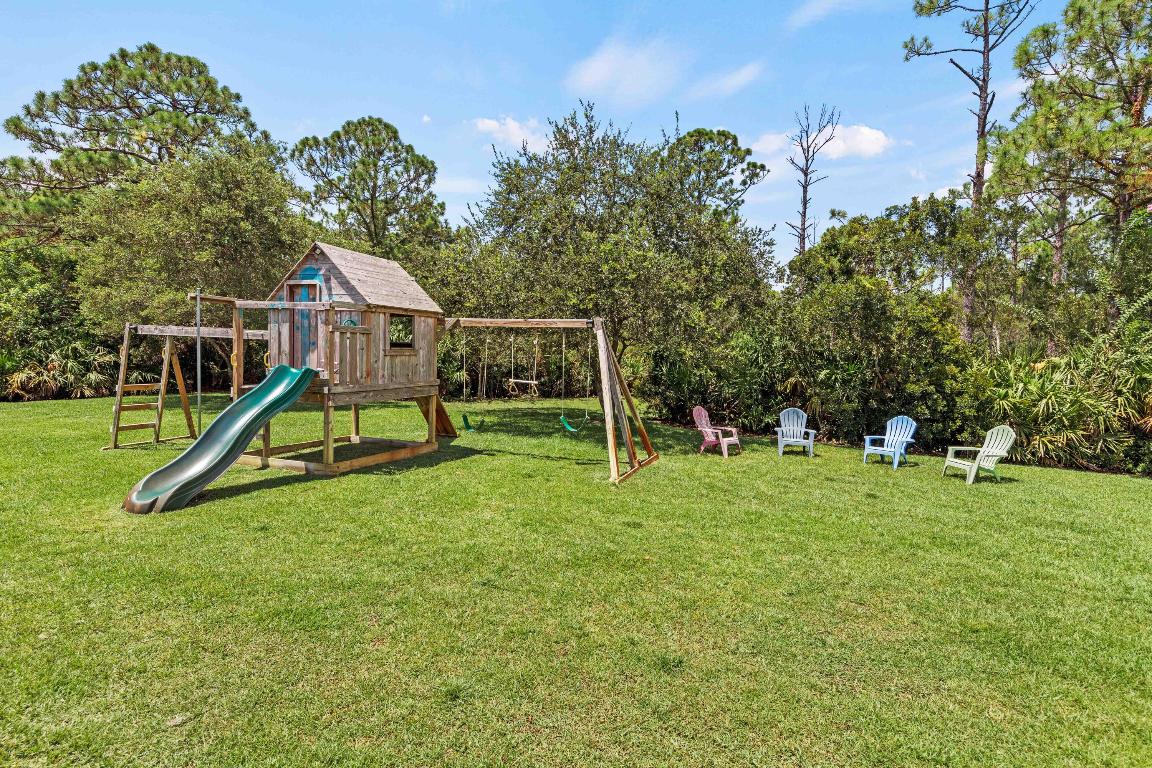 7900 Saddlebrook Drive