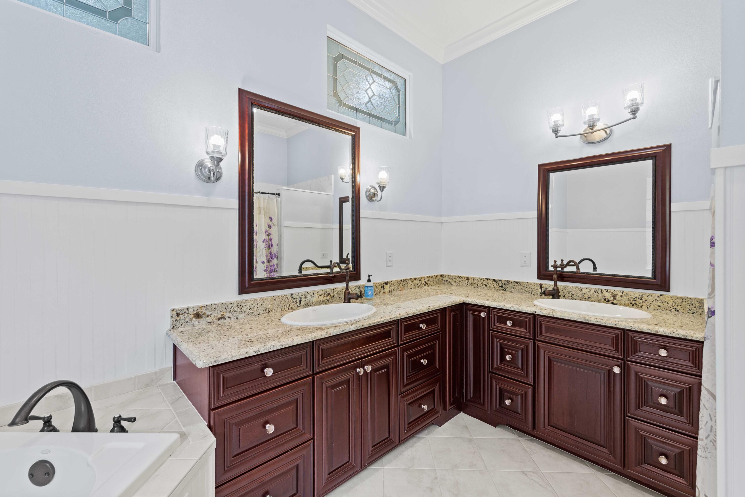 7900 Saddlebrook Drive