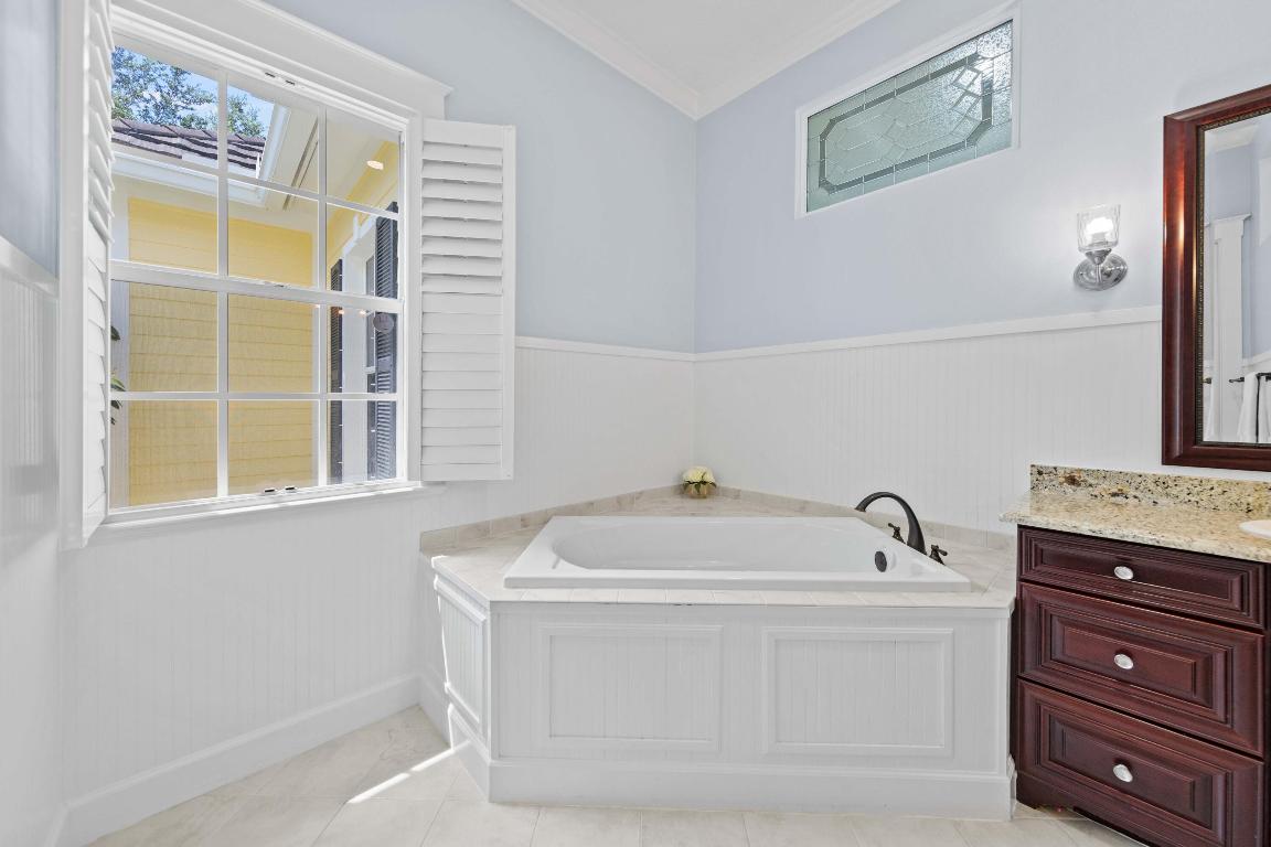 7900 Saddlebrook Drive