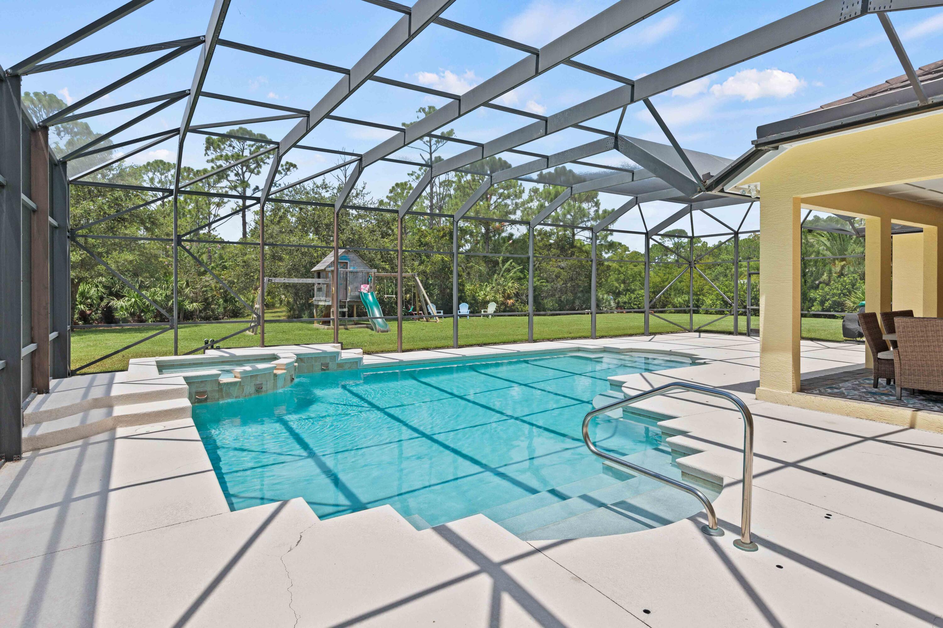 7900 Saddlebrook Drive