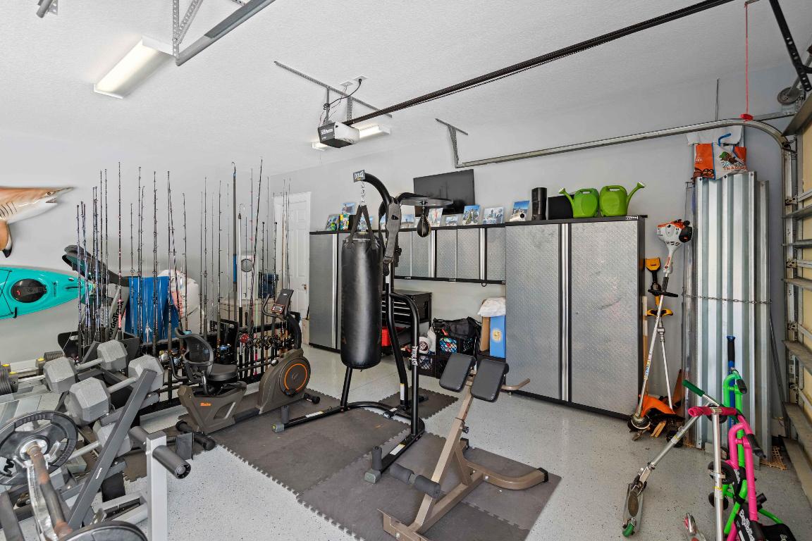 7900 Saddlebrook Drive