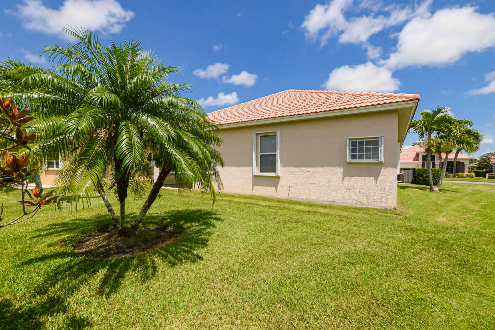 585 NW Lambrusco Drive