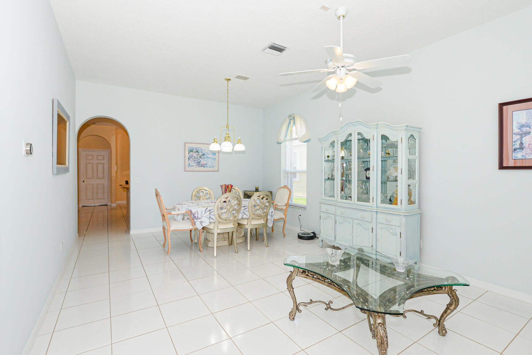 585 NW Lambrusco Drive