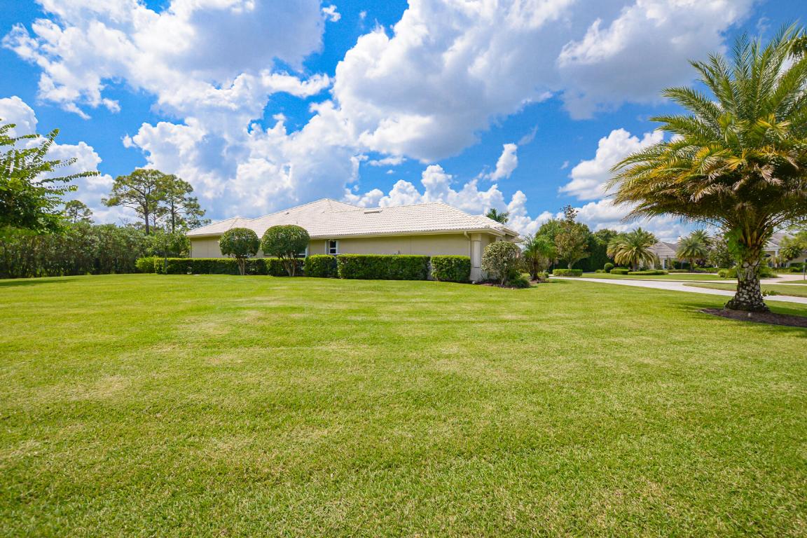 7951 Plantation Lakes Drive