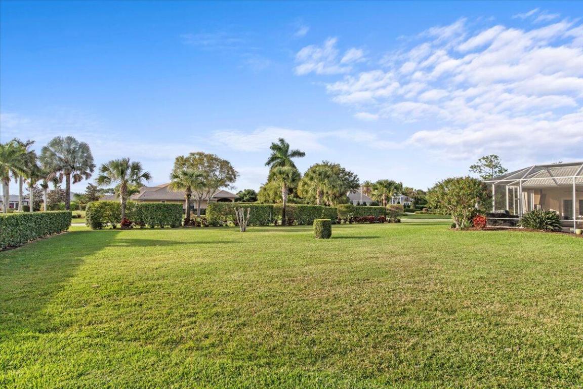 7951 Plantation Lakes Drive