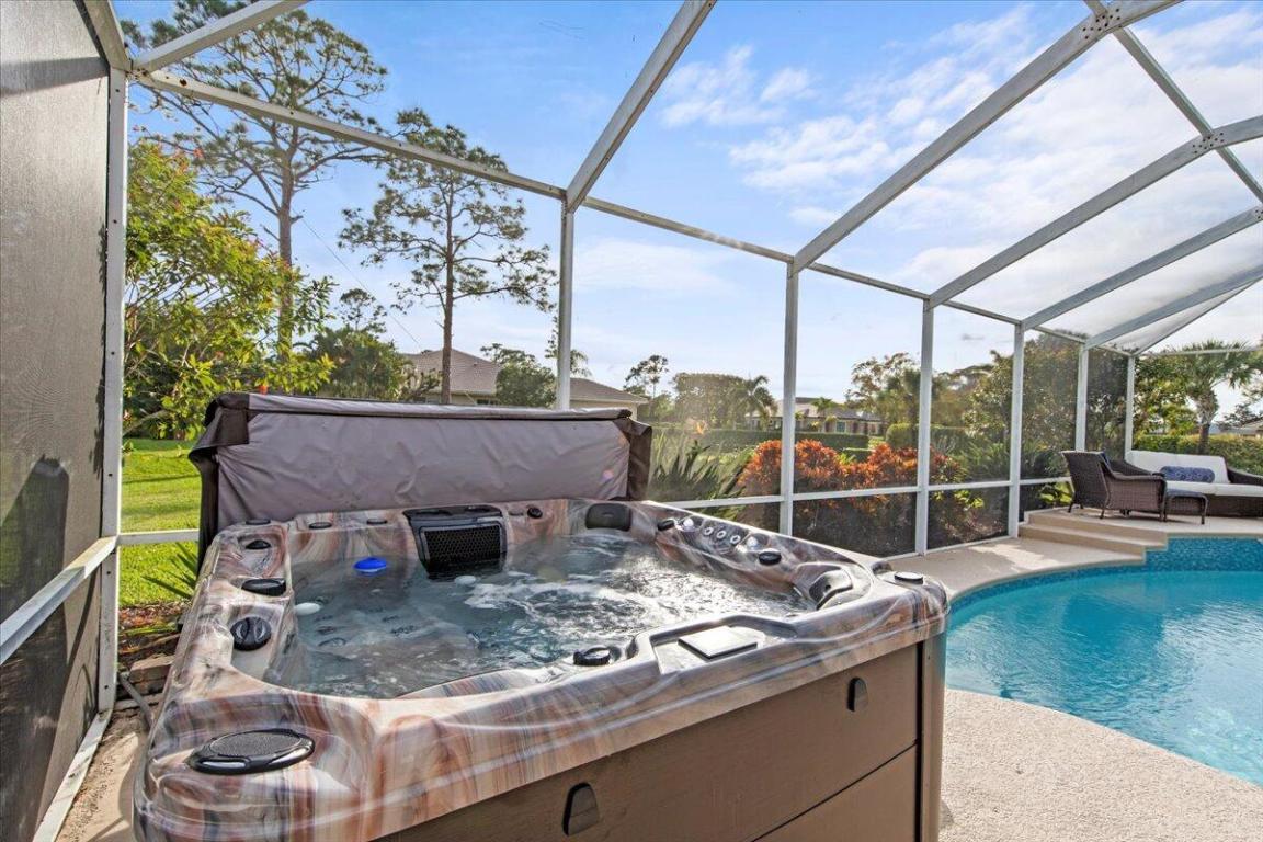 7951 Plantation Lakes Drive