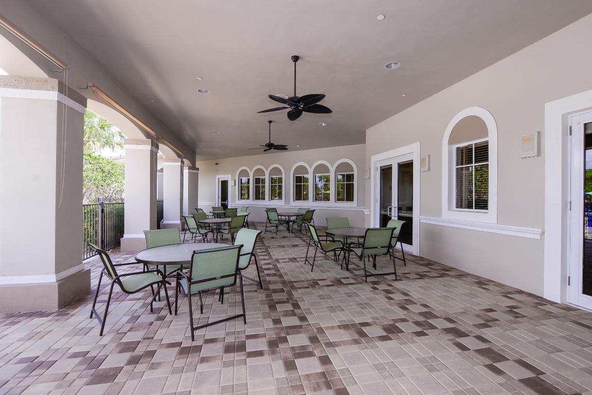 7951 Plantation Lakes Drive