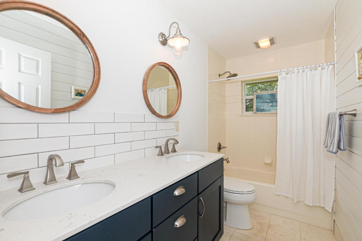 7951 Plantation Lakes Drive