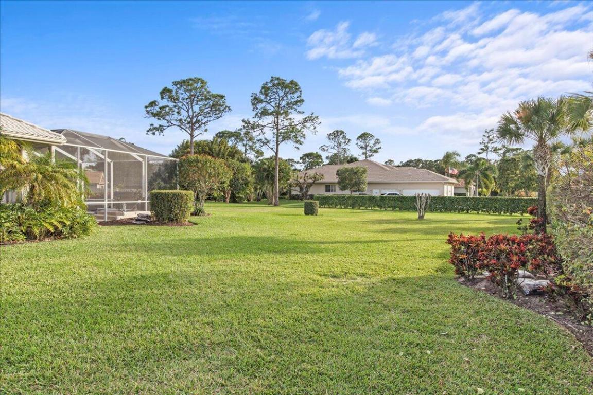 7951 Plantation Lakes Drive