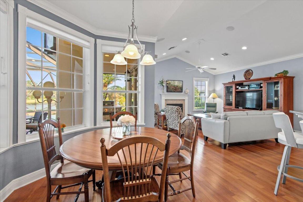 11146 Lands End Chase