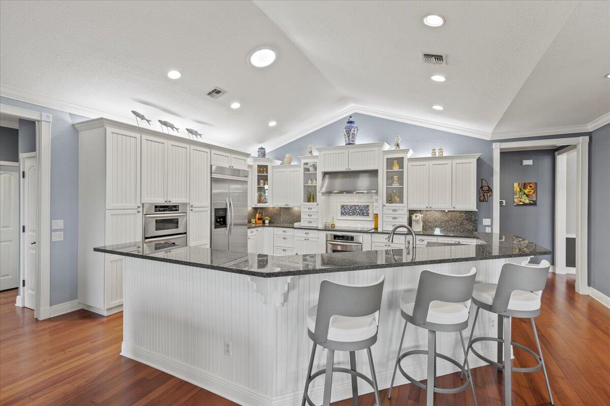 11146 Lands End Chase