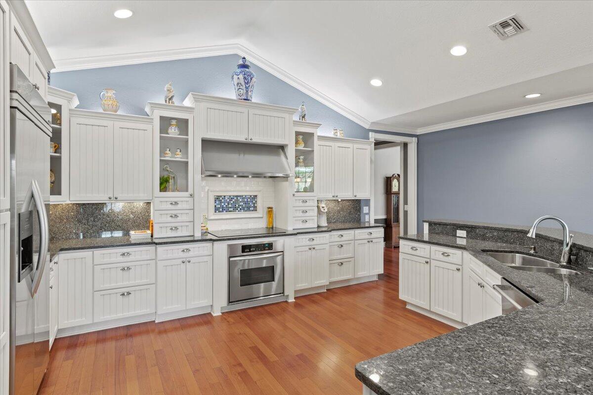 11146 Lands End Chase