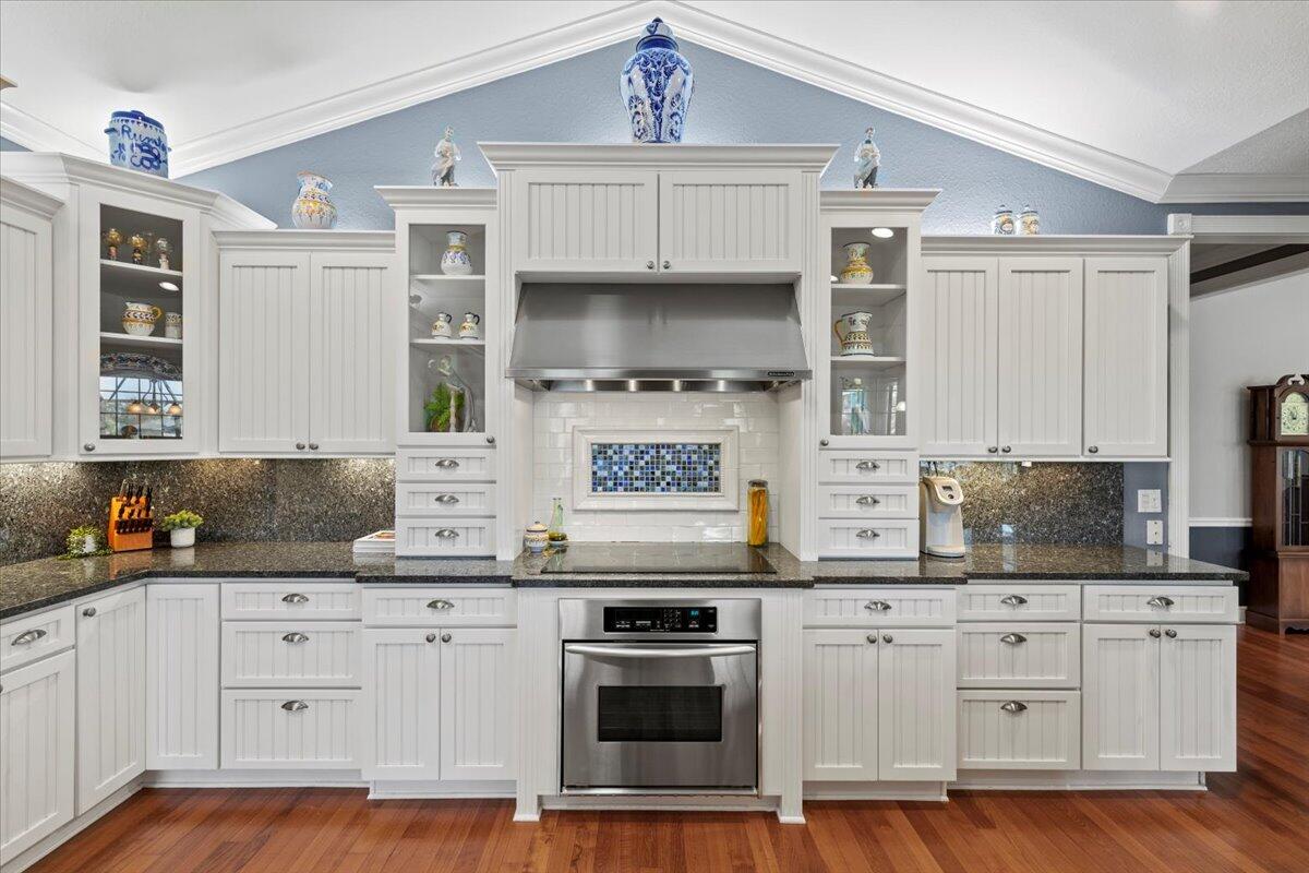 11146 Lands End Chase