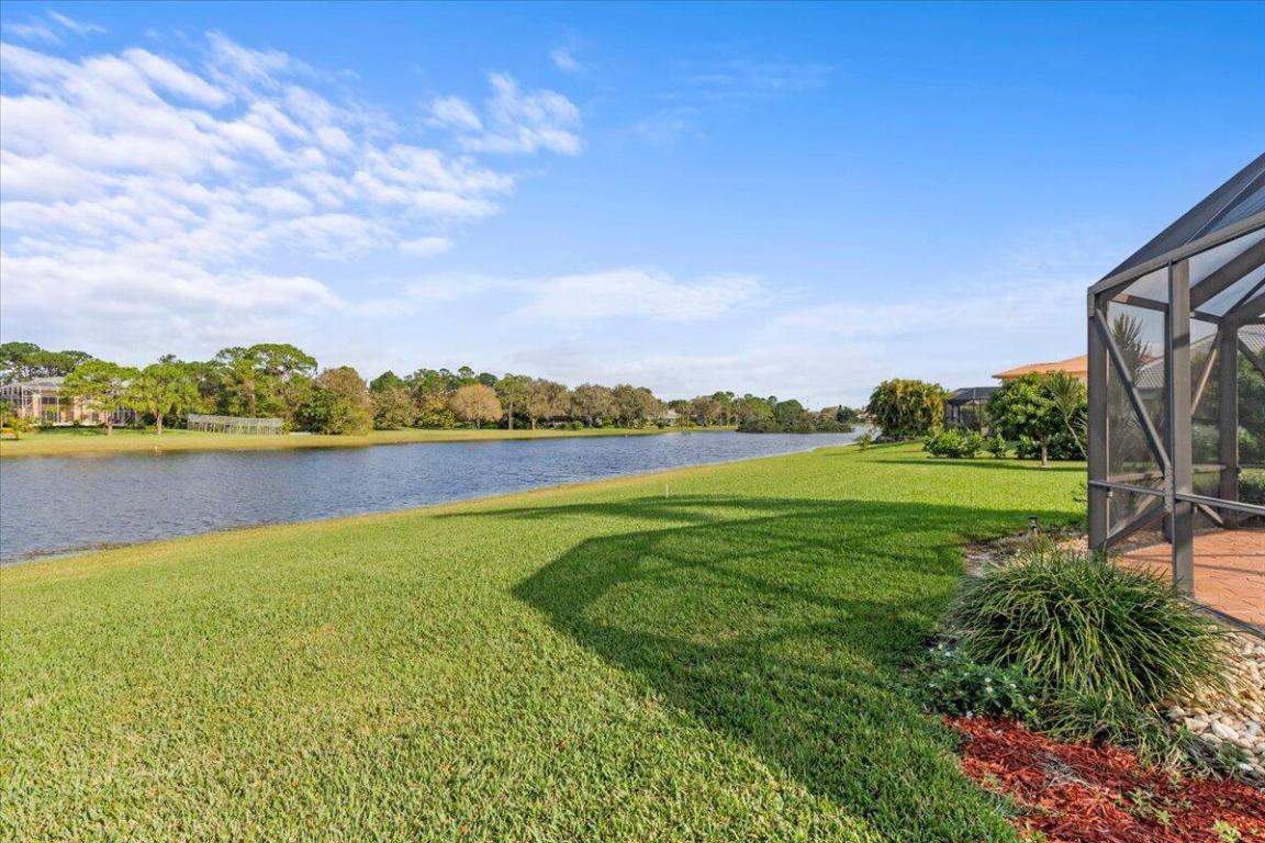 11146 Lands End Chase