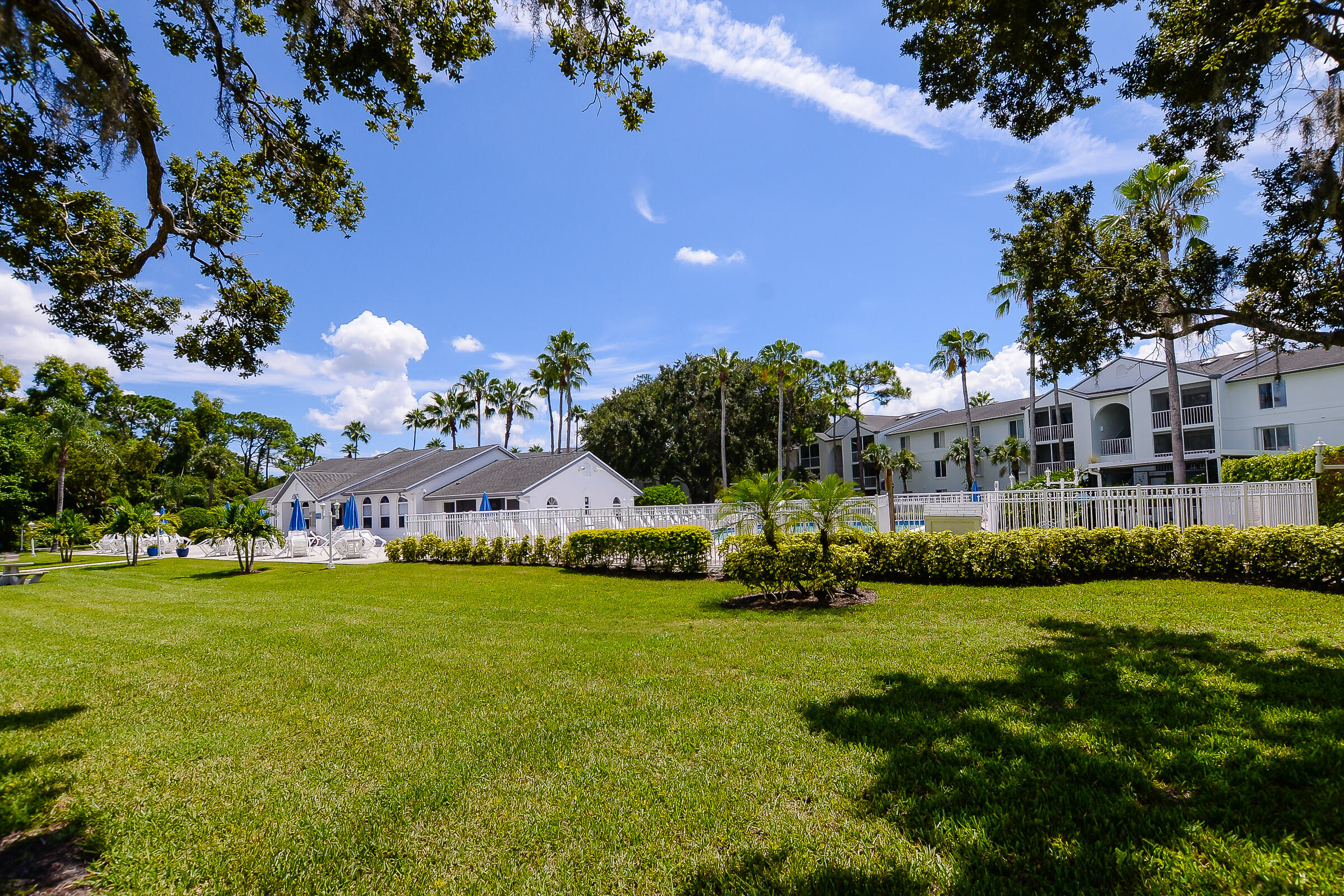 2502 SE Anchorage Cove G-1