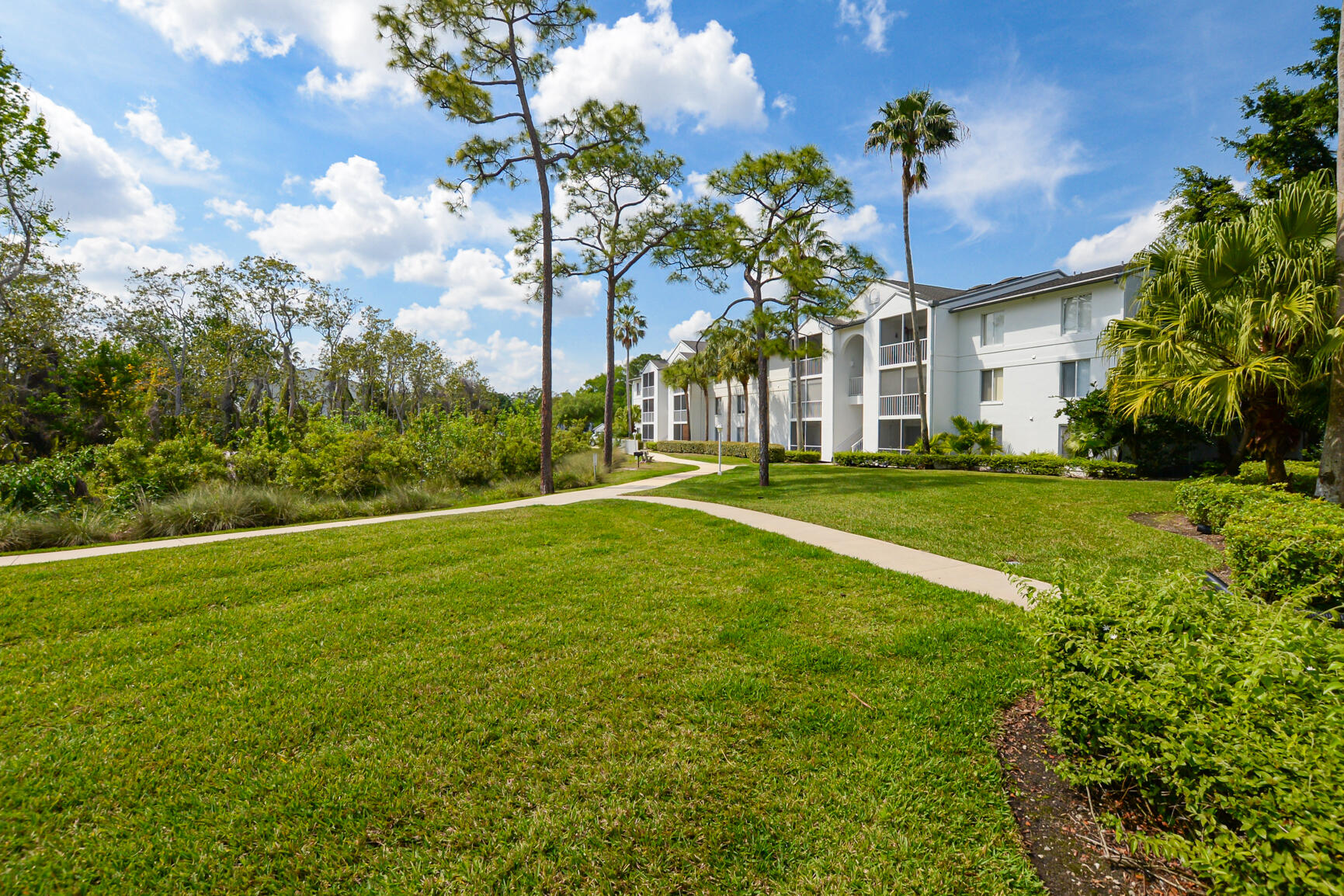 2502 SE Anchorage Cove G-1