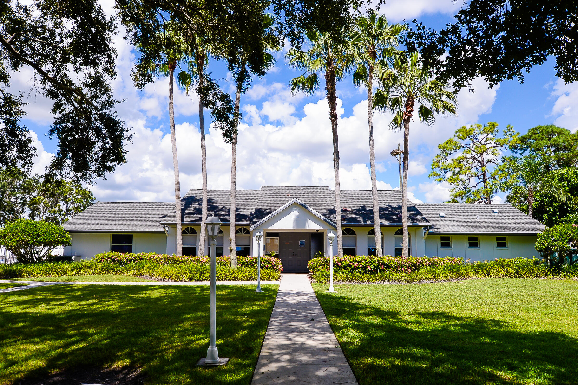 2502 SE Anchorage Cove G-1