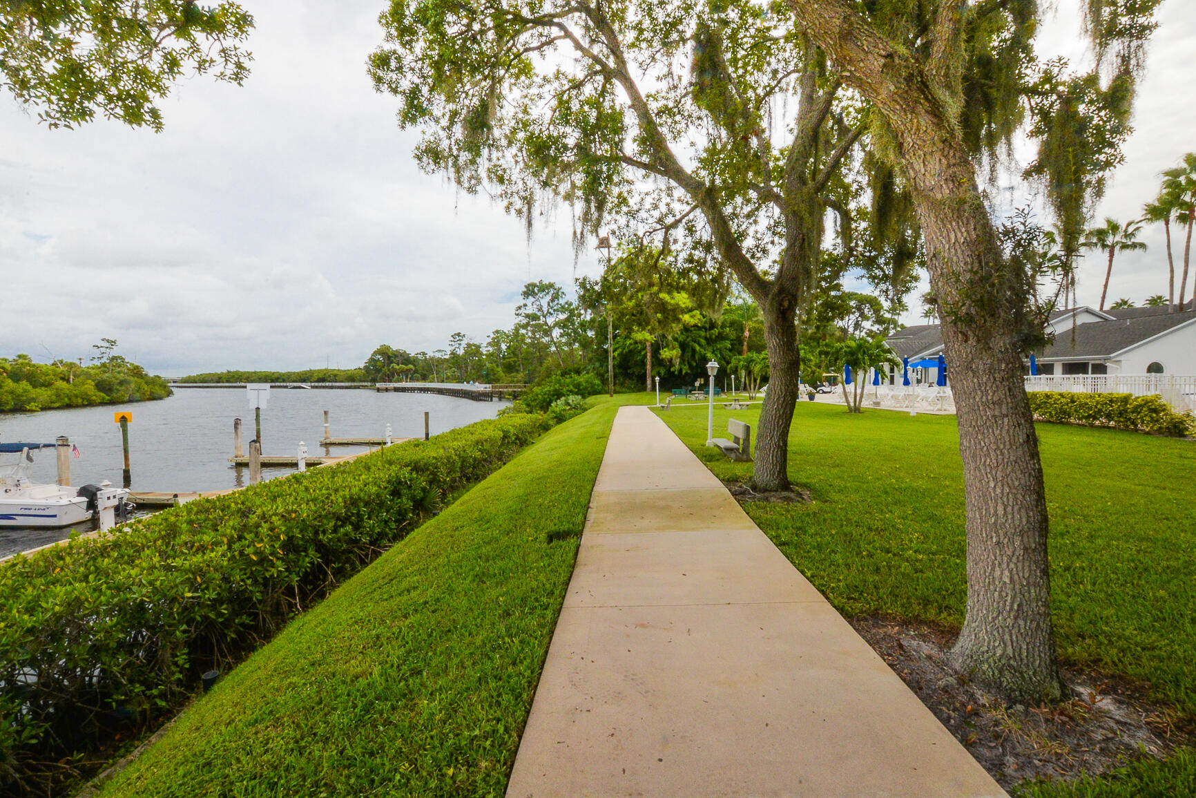 2502 SE Anchorage Cove G-1