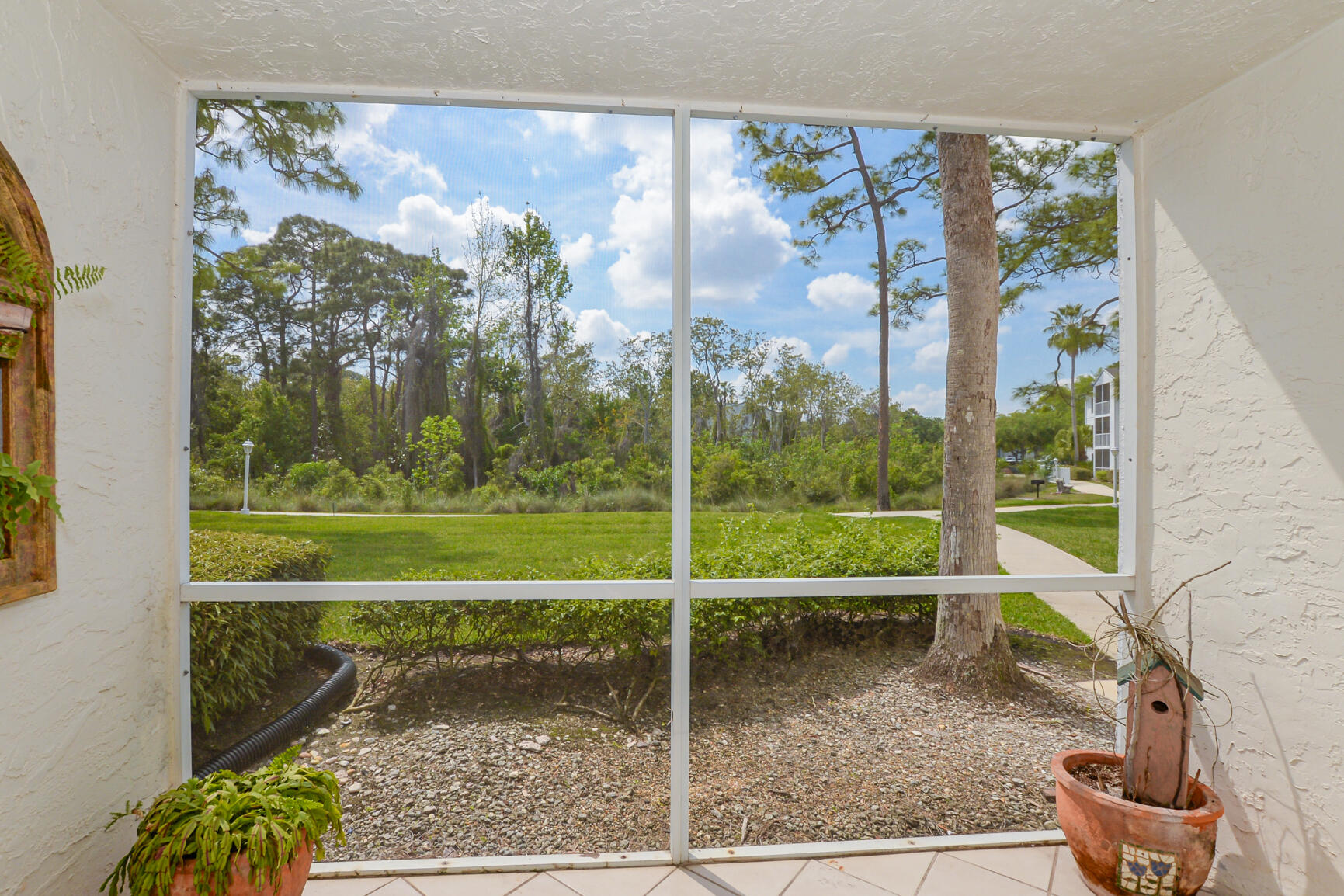 2502 SE Anchorage Cove G-1