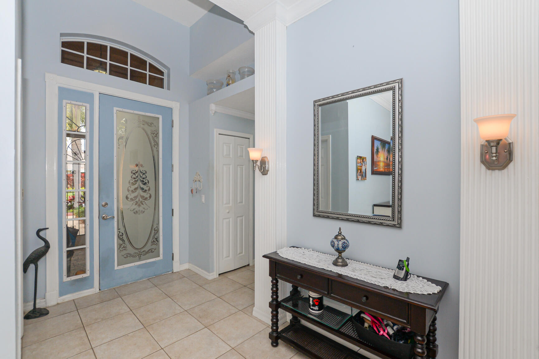 230 NW Zanzibar Place
