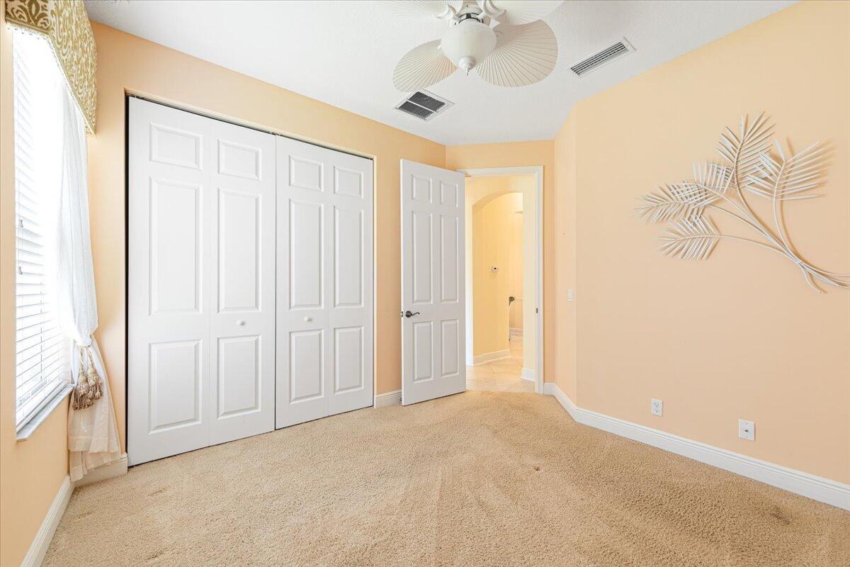 118 NW Lawton Road