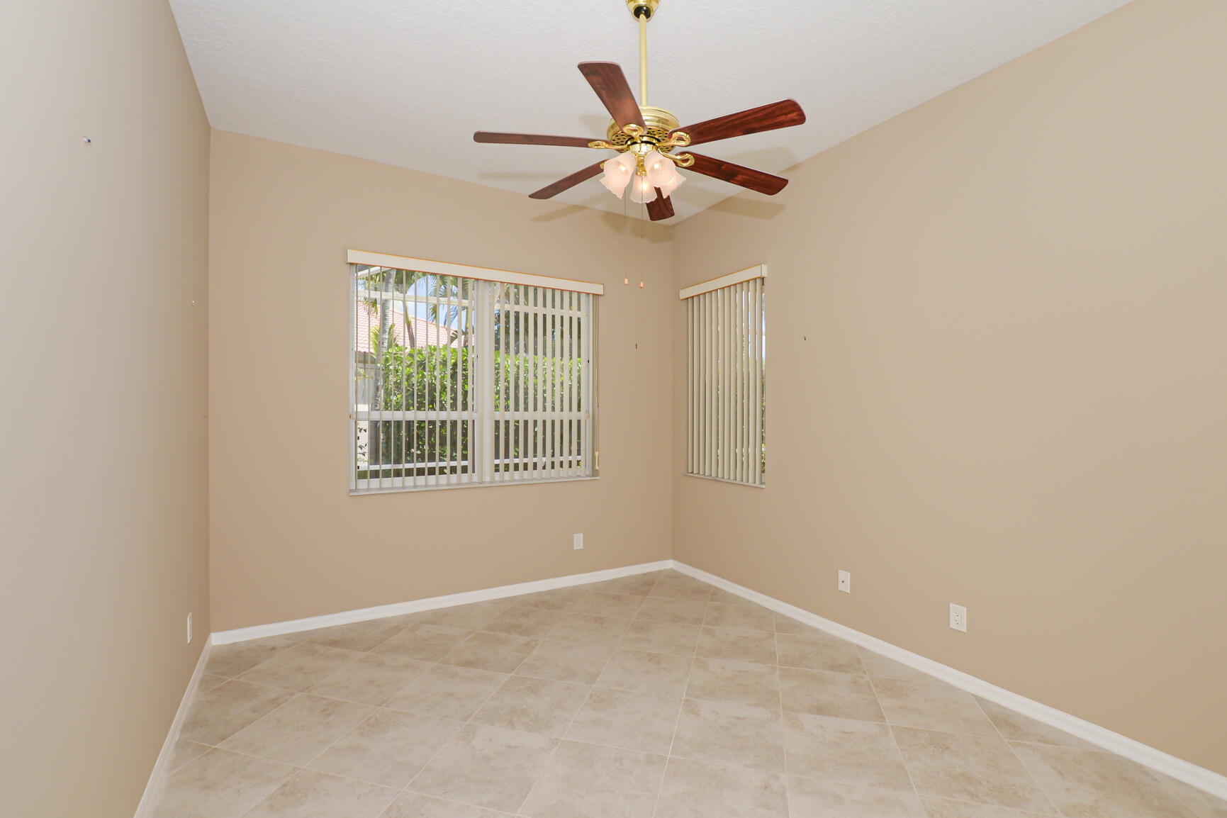 627 NW San Candido Way