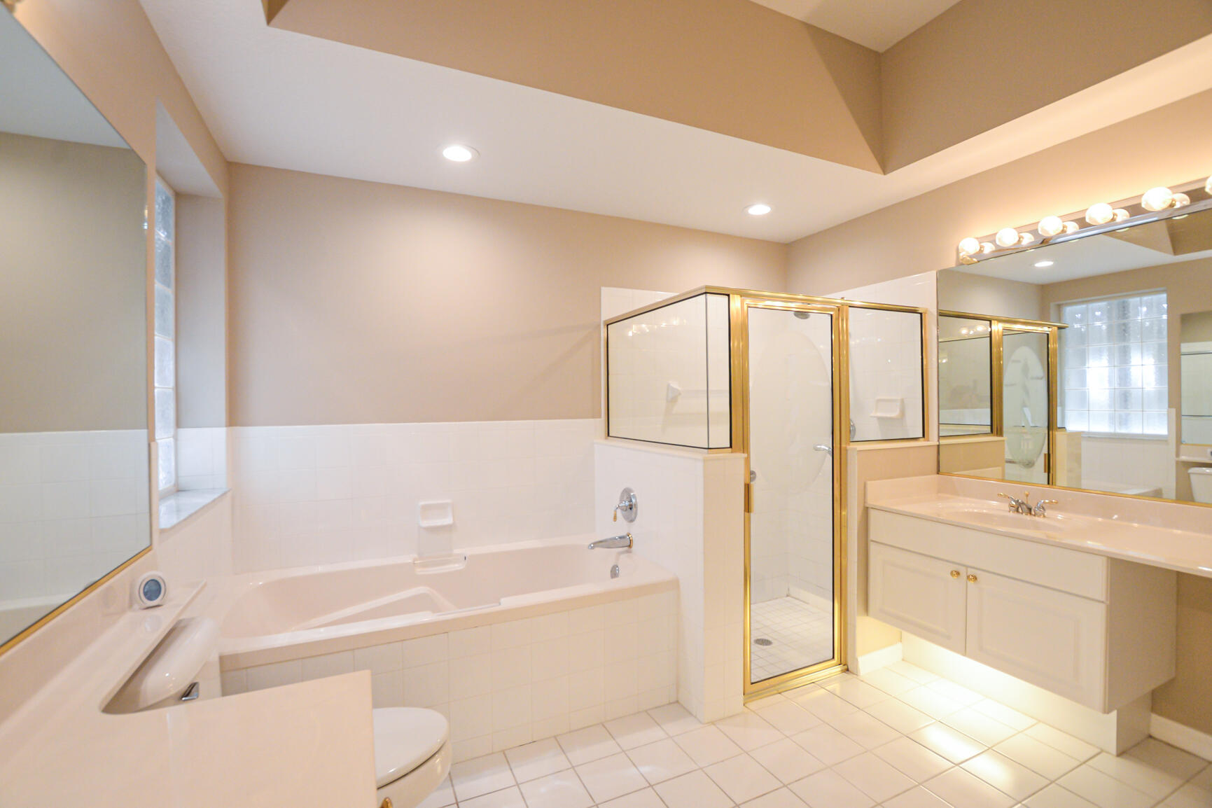 627 NW San Candido Way