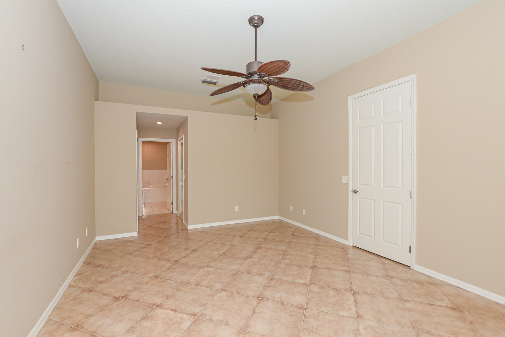 627 NW San Candido Way