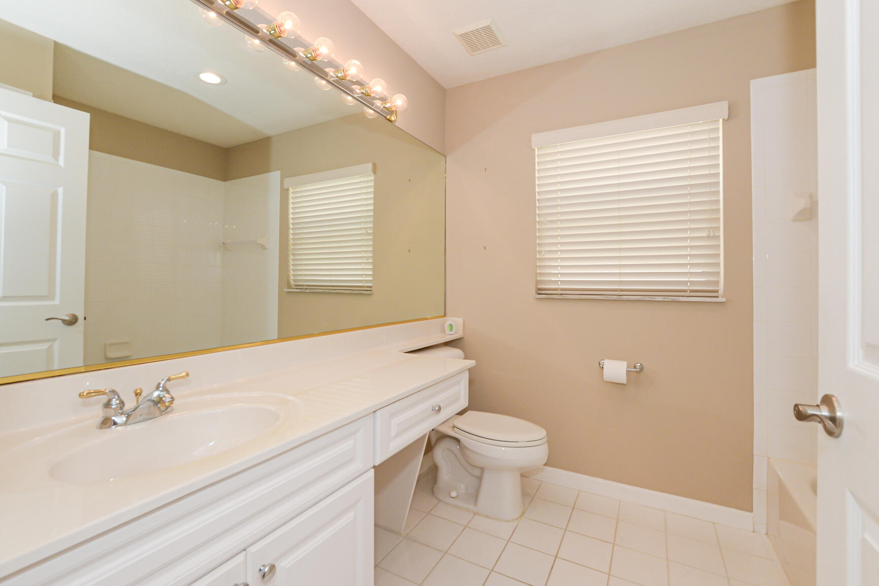 627 NW San Candido Way