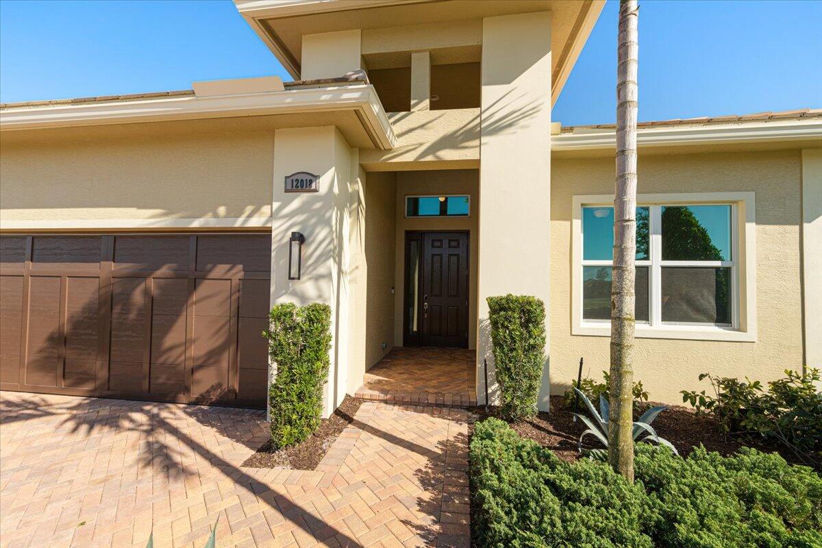12018 SW Vano Way