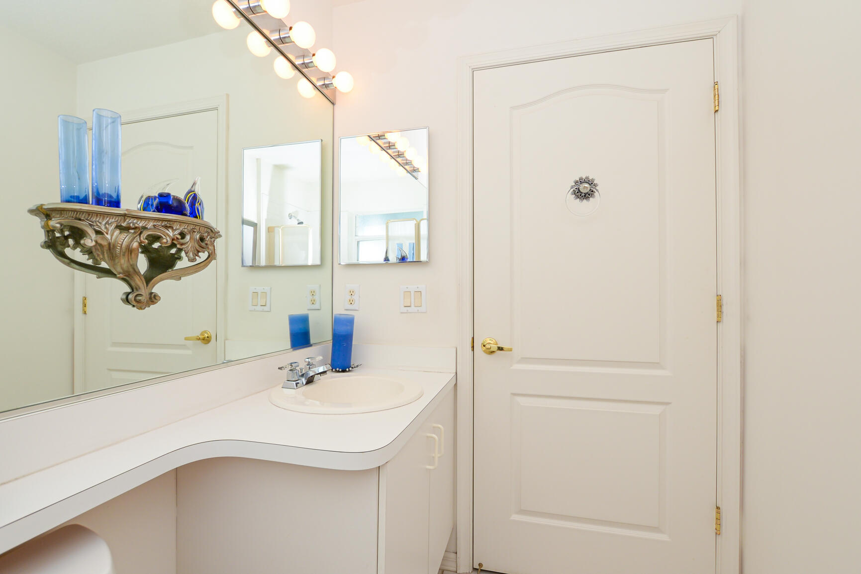 410 NW Tuscany Court