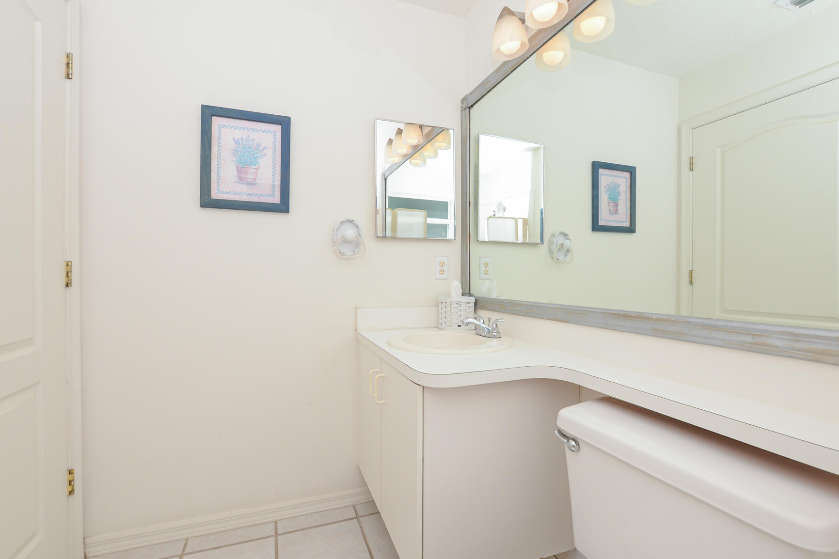 410 NW Tuscany Court