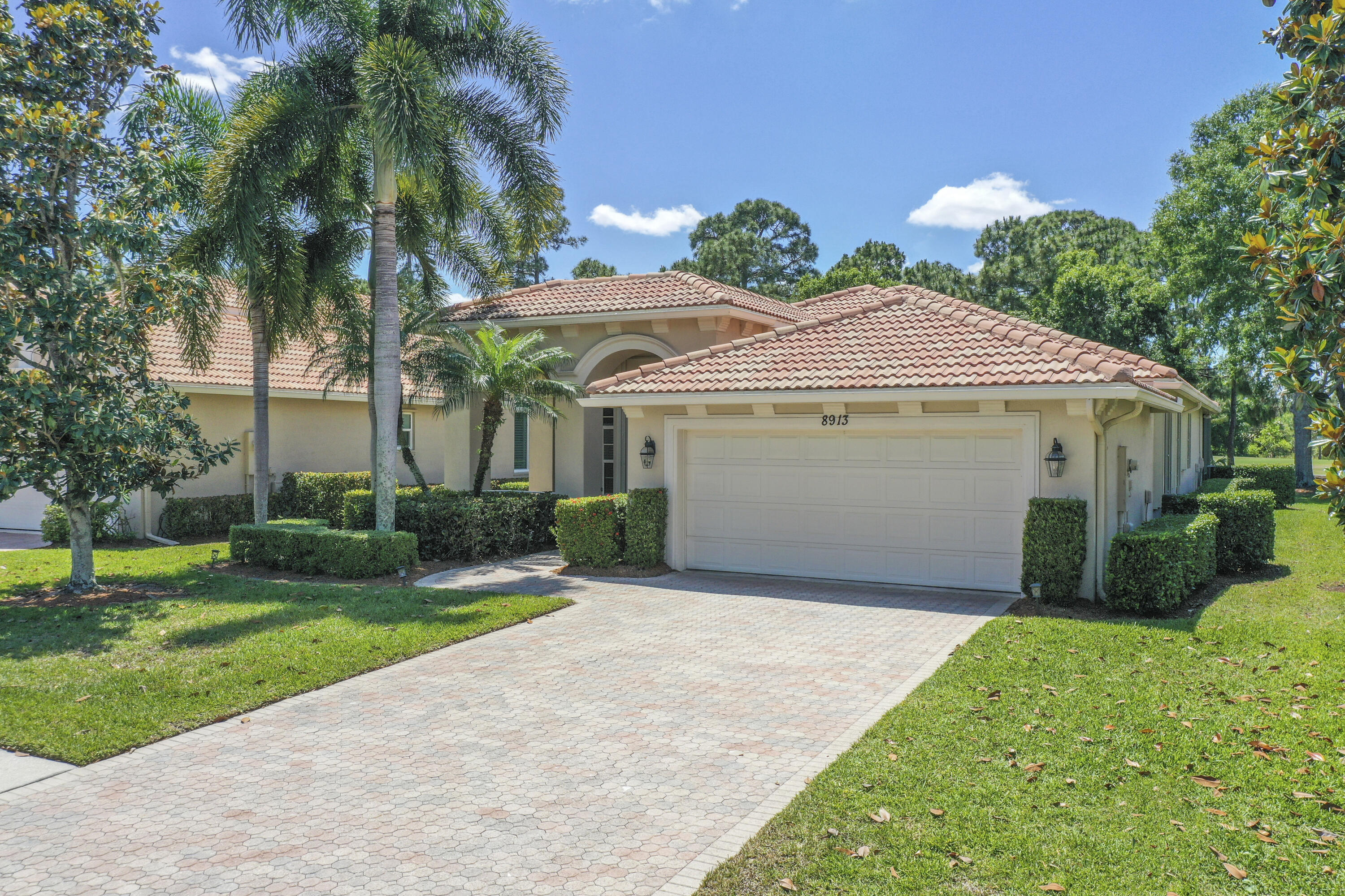 8913 Champions Way