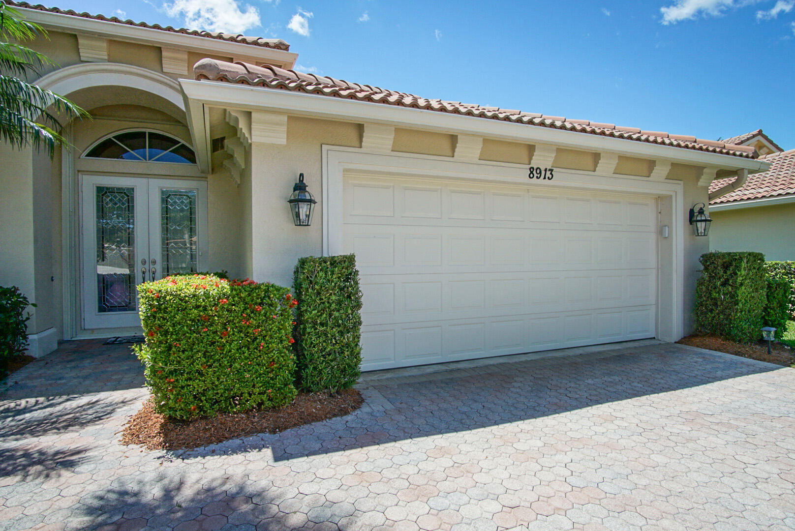 8913 Champions Way