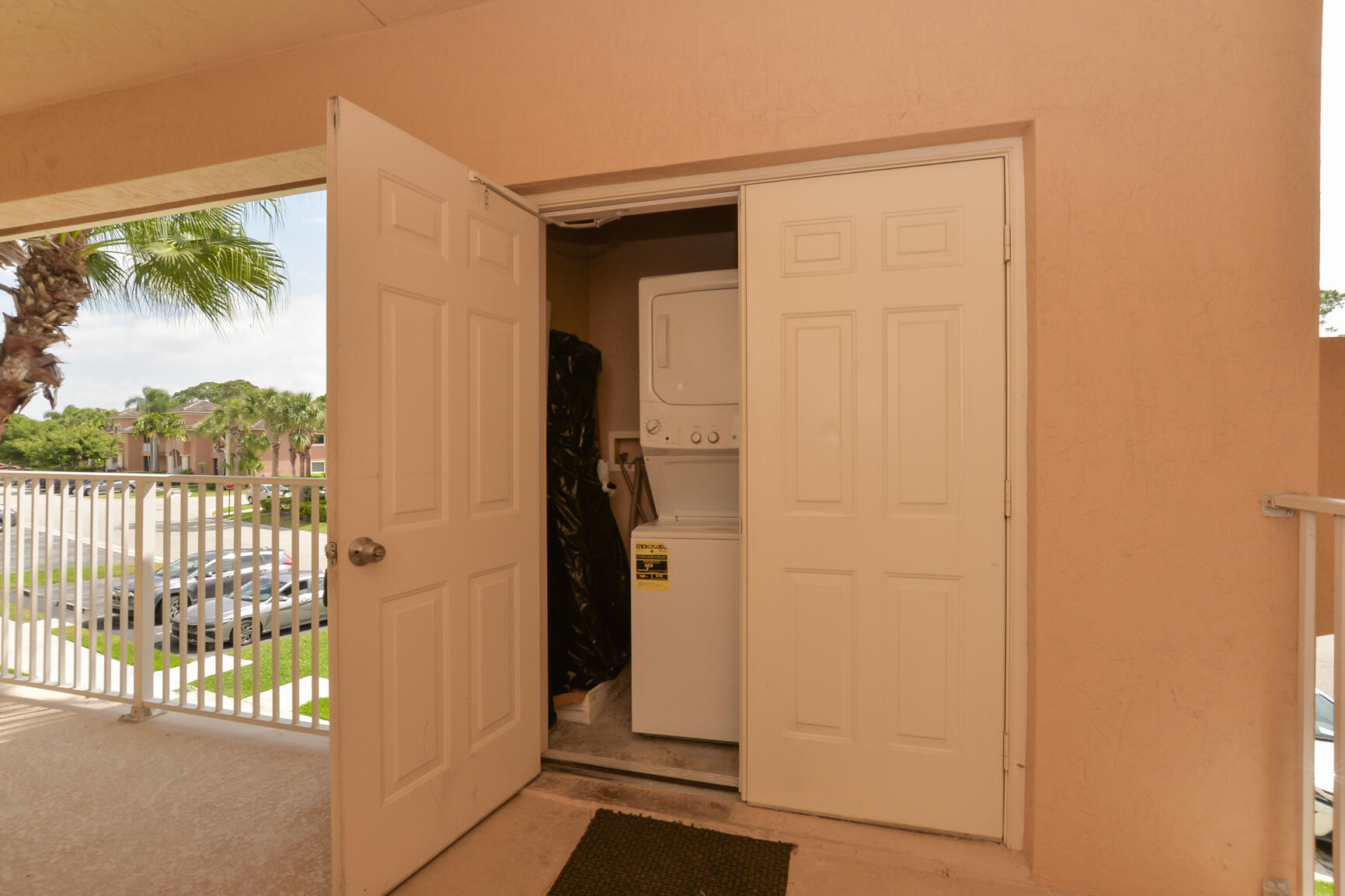 8372 Mulligan Circle