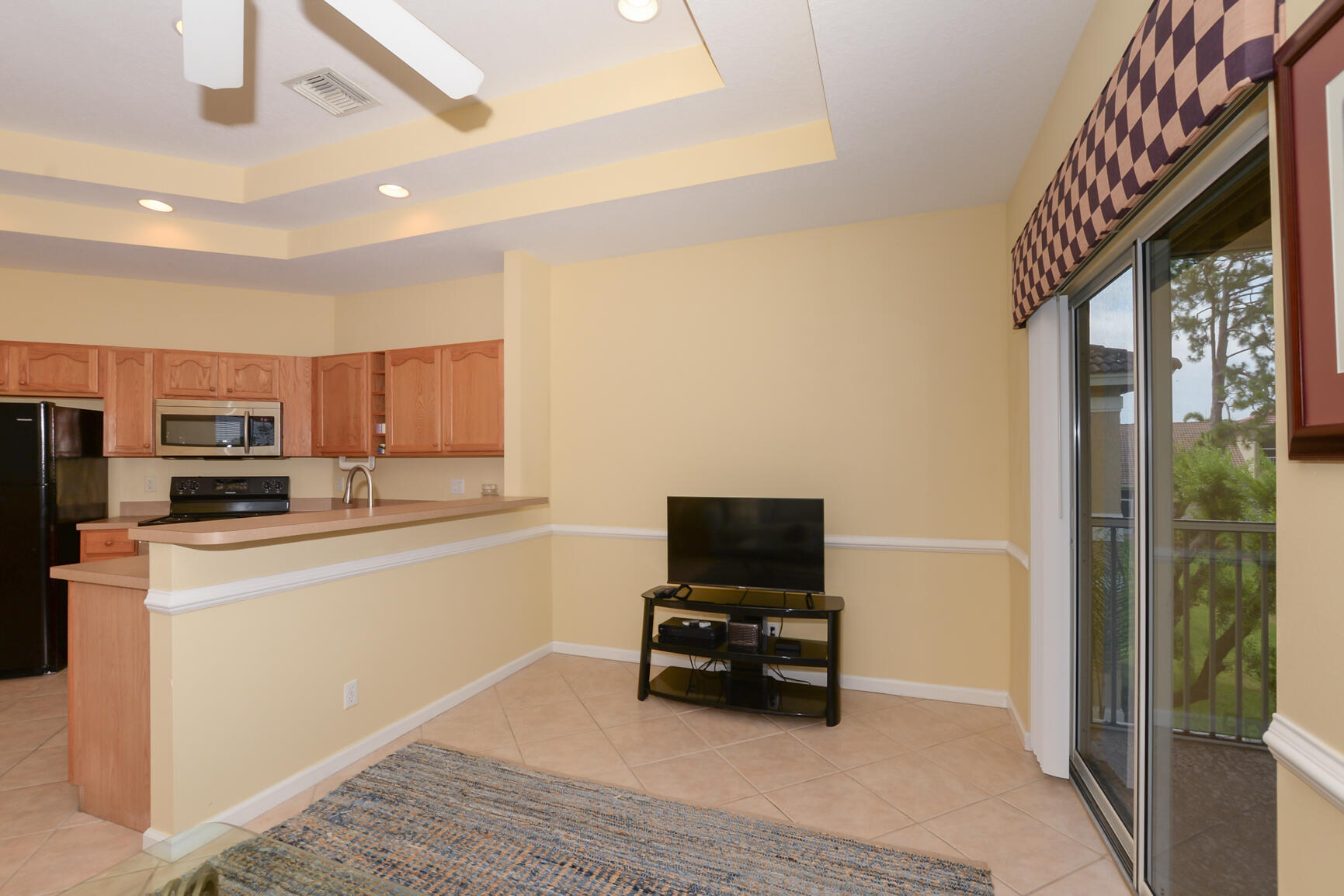 8372 Mulligan Circle