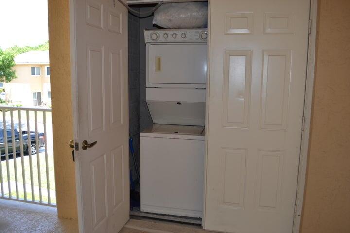 8372 Mulligan Circle