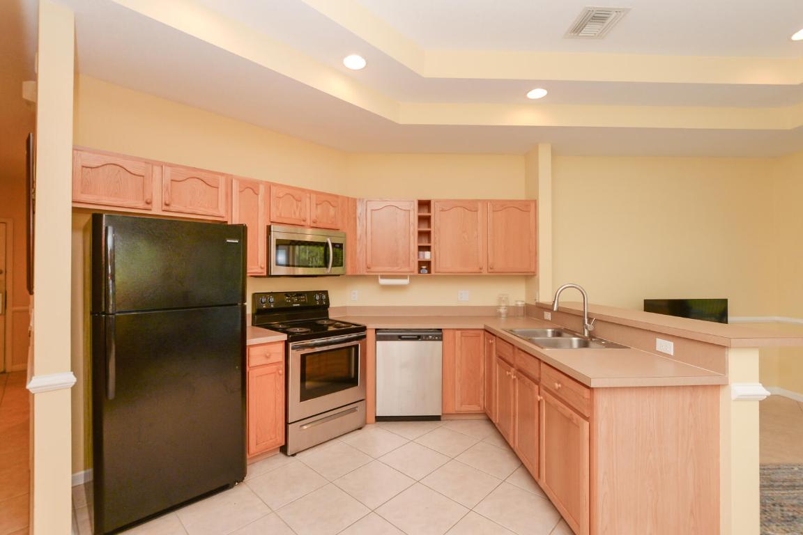 8372 Mulligan Circle