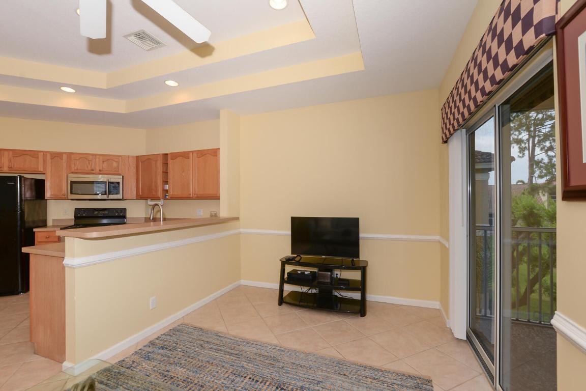 8372 Mulligan Circle